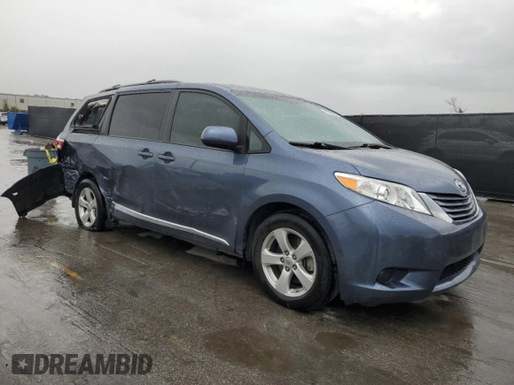 2017 Toyota Sienna LE Auto Access Seat with VIN 5TDKZ3DC7HS839088, listed as a Copart auction lot 47699525 with 63,466 mi miles and Salvage Title. Bid and sale history available at carsss.com. Image 4.