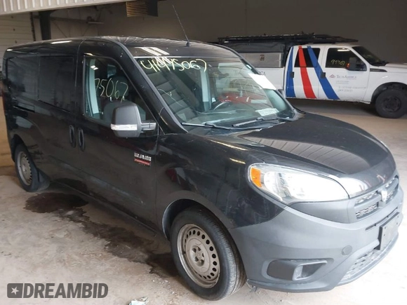2018 Ram ProMaster City Cargo Van Tradesman with VIN ZFBERFAB4J6J22702, listed as a IAAI auction lot 41475067 with 84,092 mi miles. Bid and sale history available at carsss.com. Image 1.