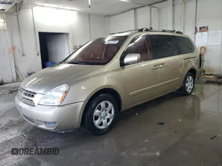 2008 Kia Sedona EX with VIN KNDMB233086202293, listed as a Copart auction lot 86637254 with 185,918 mi miles and Salvage Title. Bid and sale history available at carsss.com. Image 1.