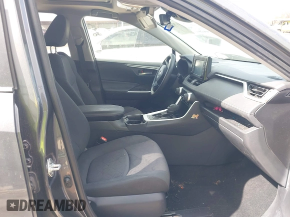 2019 Toyota RAV4 XLE with VIN JTMW1RFV8KD034763, listed as a IAAI auction lot 41783300 with 78,925 mi miles. Bid and sale history available at carsss.com. Image 5.