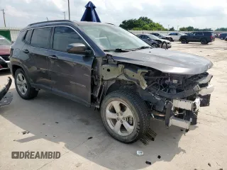2021 Jeep Compass Altitude z VIN 3C4NJCBB3MT505719, wystawiony jako Copart lot #59015535 z przebiegiem 95 776 mil mil oraz Szkoda całkowita • Salvage title. Historia ofert i sprzedaży dostępna na DreamBid. Obrazek 4.