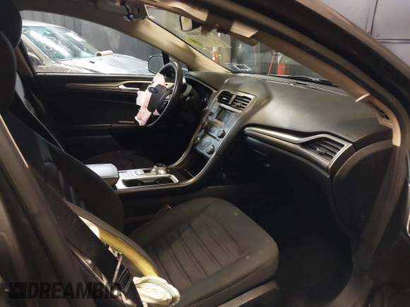 2018 Ford Fusion SE with VIN 3FA6P0HD5JR207844, listed as a IAAI auction lot 42534696 with 93,360 mi miles and . Bid and sale history available at DreamBid. Image 5.