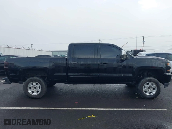 2017 Chevrolet Silverado 1500 LT with VIN 1GCUKREC1HF117744, listed as a IAAI auction lot 41091255 with 61,984 mi miles and . Bid and sale history available at DreamBid. Image 13.
