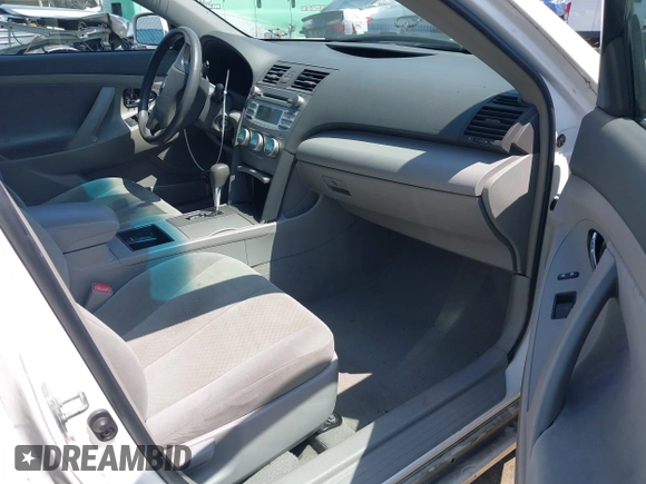 2009 Toyota Camry with VIN 4T4BE46K79R095139, listed as a IAAI auction lot 42157500 with 141,955 mi miles and . Bid and sale history available at carsss.com. Image 5.