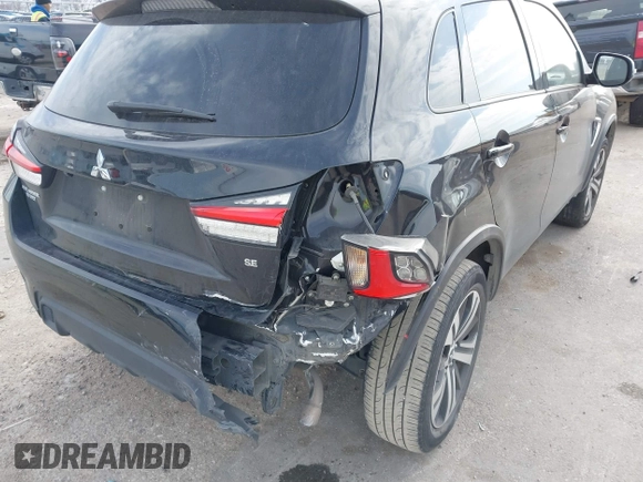 2020 Mitsubishi Outlander Sport SE 2.0 with VIN JA4AP4AU3LU015043, listed as a IAAI auction lot 41284693 with 45,300 mi miles. Bid and sale history available at carsss.com. Image 6.