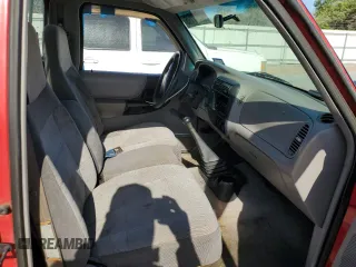 1996 Ford Ranger XL z VIN 1FTCR10A0TPA17975, wystawiony jako Copart lot #52577195 z przebiegiem 182 160 mil mil oraz Szkoda całkowita • Salvage title. Historia ofert i sprzedaży dostępna na DreamBid. Obrazek 7.