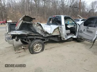 2000 Ford F-150 XL with VIN 1FTZF182XYNC17149, listed as a Copart auction lot 44325635 with Not provided miles and Salvage title. Bid and sale history available at DreamBid. Image 3.