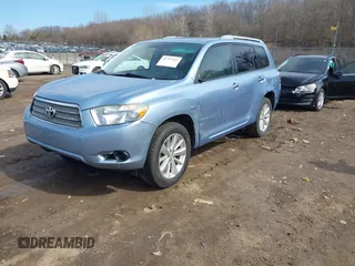2008 Toyota Highlander Hybrid with VIN JTEEW41A982003915, listed as a IAAI auction lot 41757415 with 256,996 mi miles. Bid and sale history available at carsss.com. Image 2.