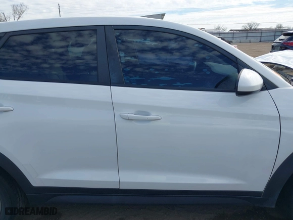 2016 Hyundai Tucson SE with VIN KM8J23A46GU224048, listed as a IAAI auction lot 41860584 with 137,938 mi miles. Bid and sale history available at carsss.com. Image 14.