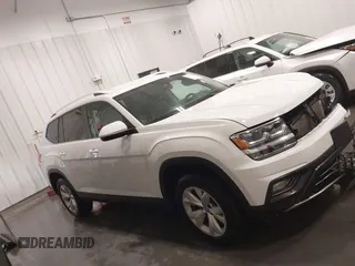 2018 Volkswagen Atlas SE with VIN 1V2KR2CA7JC574270, listed as a IAAI auction lot 41654110 with 104,440 mi miles and . Bid and sale history available at DreamBid. Image 14.