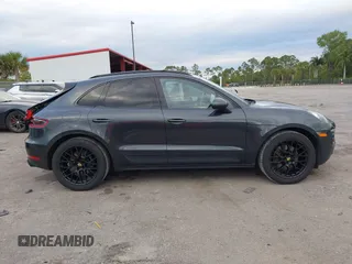 2018 Porsche Macan with VIN WP1AA2A51JLB14594, listed as a IAAI auction lot 41600408 with 85,643 mi miles and . Bid and sale history available at DreamBid. Image 13.