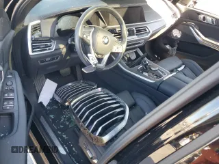 2022 BMW X5 sDrive40i with VIN 5UXCR4C00N9M47130, listed as a Copart auction lot 47054295 with Not Provided miles and Salvage Title. Bid and sale history available at DreamBid. Image 8.