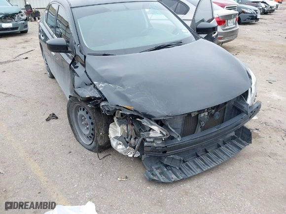 2014 Nissan Sentra SV with VIN 3N1AB7AP1EY311729, listed as a IAAI auction lot 41617399 with 156,094 mi miles. Bid and sale history available at carsss.com. Image 6.
