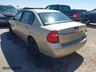 2008 Chevrolet Malibu Classic LT with VIN 1G1ZT58N78F128233, listed as a IAAI auction lot 41755877 with 197,716 mi miles. Bid and sale history available at carsss.com. Image 3.