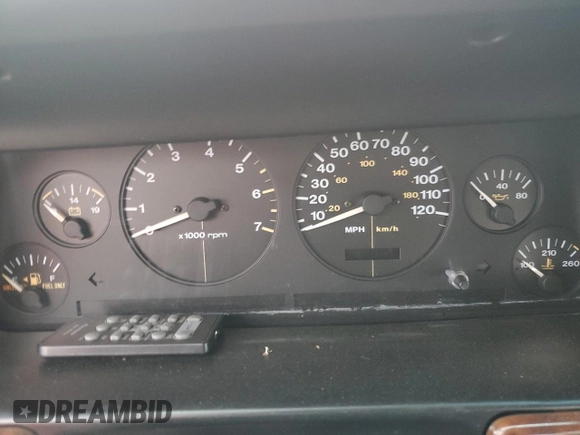 1998 Jeep Grand Cherokee Laredo with VIN 1J4GZ58S6WC104114, listed as a Copart auction lot 84232604 with 0 mi miles and Salvage Title. Bid and sale history available at carsss.com. Image 9.
