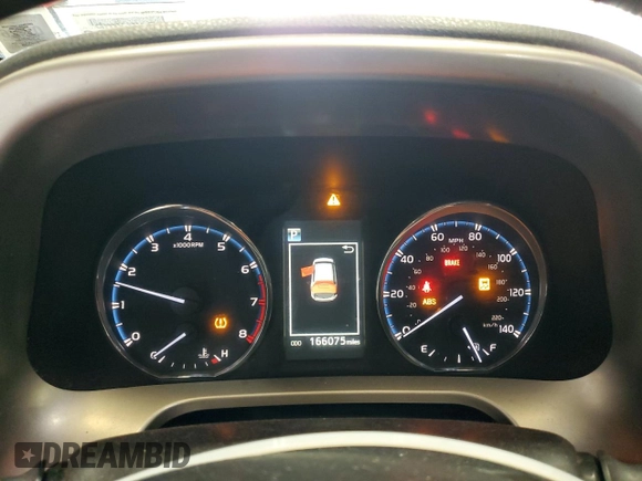 2016 Toyota RAV4 XLE с VIN JTMRFREV2GJ085118, выставлен на аукционе Copart как лот 60631645 с пробегом 166 075 миль миль и Списание • Salvage title. История ставок и продаж доступна на DreamBid. Изображение 9.