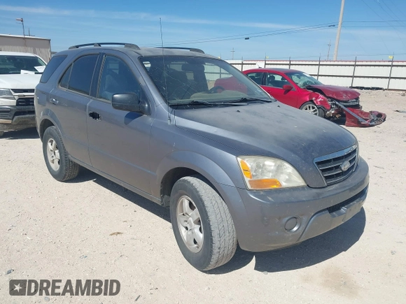 2008 Kia Sorento LX with VIN KNDJD735185775169, listed as a IAAI auction lot 41848588 with 180,600 mi miles and . Bid and sale history available at DreamBid. Image 1.