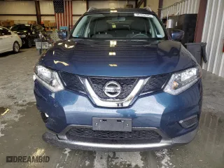 2016 Nissan Rogue SV with VIN KNMAT2MT1GP724812, listed as a Copart auction lot 48155205 with 33,212 mi miles and Salvage Title. Bid and sale history available at carsss.com. Image 5.