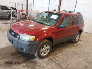 2006 Ford Escape XLT with VIN 1FMYU03186KA68258, listed as a IAAI auction lot 42521609 with 178,032 mi miles and . Bid and sale history available at DreamBid. Image 2.