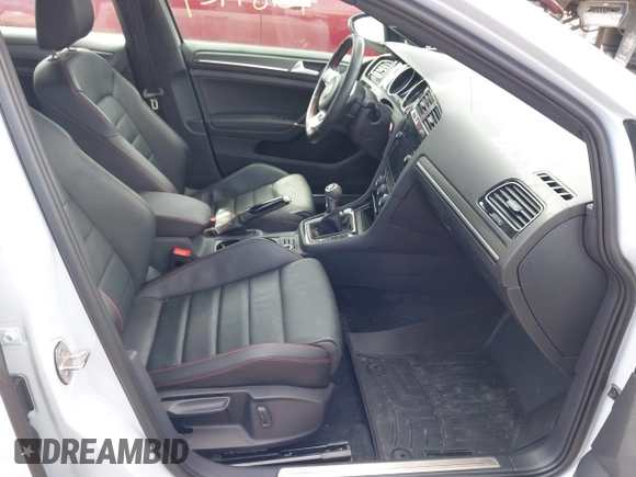 2019 Volkswagen GTI S z VIN 3VW5T7AU8KM038287, wystawiony jako IAAI lot #42189424 z przebiegiem 62 098 mil mil oraz . Historia ofert i sprzedaży dostępna na DreamBid. Obrazek 5.