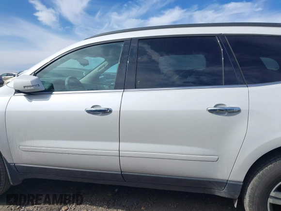 2017 Chevrolet Traverse LT with VIN 1GNKRGKD0HJ192931, listed as a IAAI auction lot 41692850 with 129,266 mi miles and . Bid and sale history available at DreamBid. Image 14.