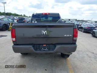 2018 Ram 1500 Express with VIN 1C6RR7FG3JS295943, listed as a IAAI auction lot 41906550 with 89,332 mi miles and . Bid and sale history available at DreamBid. Image 17.