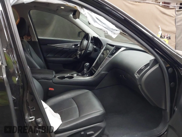2014 Infiniti Q50 Premium with VIN JN1BV7AP6EM676289, listed as a IAAI auction lot 42304661 with 117,905 mi miles and . Bid and sale history available at DreamBid. Image 5.