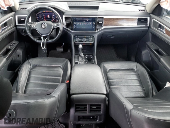 2018 Volkswagen Atlas SEL Premium z VIN 1V2NR2CA0JC537445, wystawiony jako Copart lot #52964215 z przebiegiem 167 988 mil mil oraz Szkoda całkowita • Salvage title. Historia ofert i sprzedaży dostępna na DreamBid. Obrazek 8.