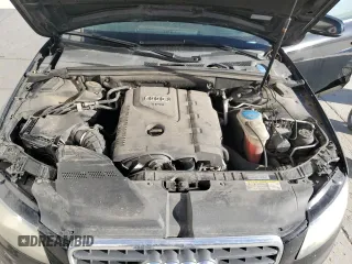 2011 Audi A4 Premium Plus z VIN WAUEFAFLXBN025017, wystawiony jako Copart lot #54976245 z przebiegiem 110 586 mil mil oraz Szkoda całkowita • Salvage title. Historia ofert i sprzedaży dostępna na DreamBid. Obrazek 11.
