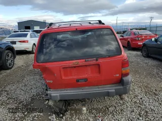 1996 Jeep Grand Cherokee Laredo with VIN 1J4GZ58Y0TC162591, listed as a Copart auction lot 43027025 with 383,318 mi miles and Salvage Title. Bid and sale history available at carsss.com. Image 6.