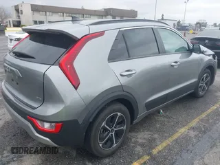 2023 Kia Niro LX with VIN KNDCP3LE5P5090549, listed as a IAAI auction lot 41874882 with 25,894 mi miles. Bid and sale history available at carsss.com. Image 4.