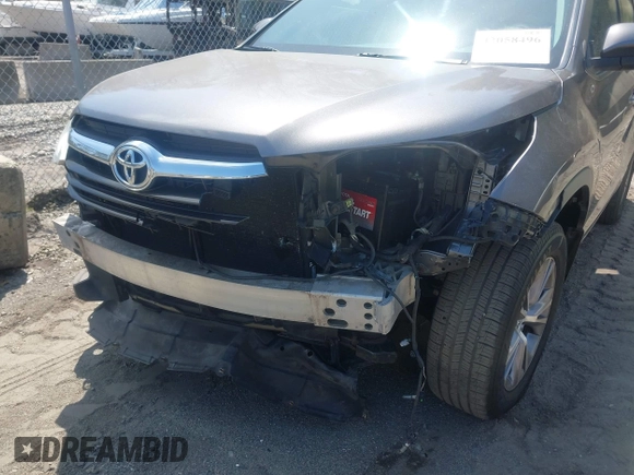 2015 Toyota Highlander LE z VIN 5TDBKRFH5FS178691, wystawiony jako IAAI lot #42058496 z przebiegiem 103 411 mil mil oraz . Historia ofert i sprzedaży dostępna na DreamBid. Obrazek 6.