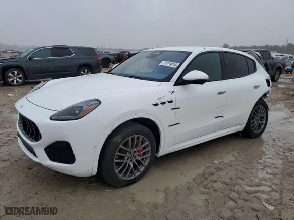 2023 Maserati Grecale GT with VIN ZN682AVA1P7418443, listed as a Copart auction lot 70581024 with NaN miles and Salvage Title. Bid and sale history available at carsss.com. Image 1.