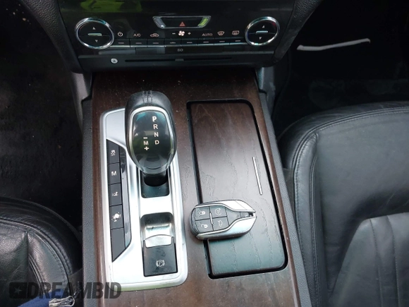 2014 Maserati Ghibli S Q4 with VIN ZAM57RTA3E1090350, listed as a IAAI auction lot 42056682 with 119,160 mi miles and . Bid and sale history available at DreamBid. Image 11.