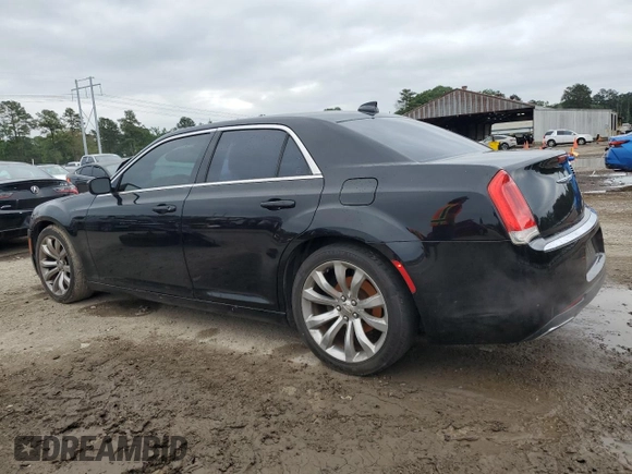 2016 Chrysler 300 Anniversary Edition z VIN 2C3CCAAG1GH343738, wystawiony jako Copart lot #55675155 z przebiegiem 120 382 mil mil oraz Szkody całkowita. Historia ofert i sprzedaży dostępna na DreamBid. Obrazek 2.
