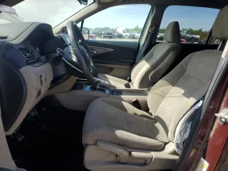 2019 Honda Pilot LX with VIN 5FNYF5H16KB031060, listed as a Copart auction lot 50821515 with 164,706 mi miles and Salvage Title. Bid and sale history available at DreamBid. Image 7.