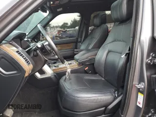2018 Land Rover Range Rover HSE z VIN SALGS2RK7JA382430, wystawiony jako Copart lot #63055095 z przebiegiem 117 235 mil mil oraz Szkoda całkowita • Salvage title. Historia ofert i sprzedaży dostępna na DreamBid. Obrazek 7.