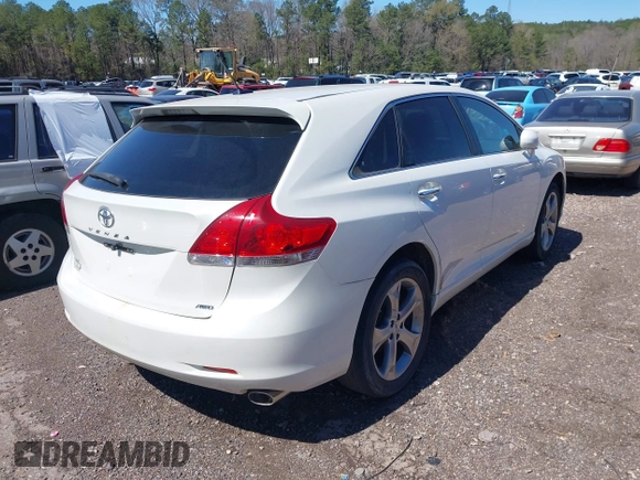 2009 Toyota Venza with VIN 4T3BK11A79U011523, listed as a IAAI auction lot 41801880 with 233,765 mi miles. Bid and sale history available at carsss.com. Image 4.
