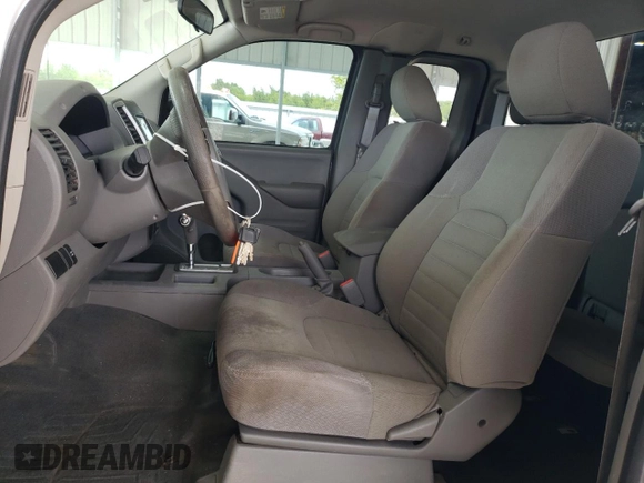 2019 Nissan Frontier S z VIN 1N6BD0CT4KN733755, wystawiony jako Copart lot #56991405 z przebiegiem 167 669 mil mil oraz Czysty tytuł • Clean title. Historia ofert i sprzedaży dostępna na DreamBid. Obrazek 7.