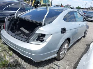 2012 Mercedes-Benz C-Class C 250 with VIN WDDGJ4HB0CF743130, listed as a IAAI auction lot 41516516 with 1 mi miles. Bid and sale history available at carsss.com. Image 4.
