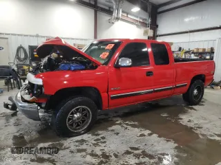 2001 Chevrolet Silverado 1500 LS with VIN 1GCEK19T71E190998, listed as a Copart auction lot 51380605 with 360,744 mi miles and Salvage Title. Bid and sale history available at DreamBid. Image 1.