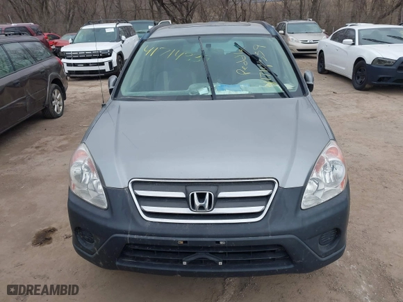2006 Honda CR-V EX with VIN JHLRD78856C025761, listed as a IAAI auction lot 41714339 with 172,268 mi miles. Bid and sale history available at carsss.com. Image 6.