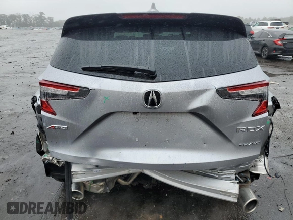2024 Acura RDX w/A-Spec Advance Package with VIN 5J8TC2H83RL012828, listed as a Copart auction lot 72732824 with 7,135 mi miles and Salvage Title. Bid and sale history available at carsss.com. Image 6.