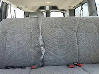 2014 Chevrolet Express Passenger LS z VIN 1GAWGPFG9E1185033, wystawiony jako Copart lot #44763045 z przebiegiem 185 883 mil mil oraz Szkoda całkowita • Salvage title. Historia ofert i sprzedaży dostępna na DreamBid. Obrazek 10.