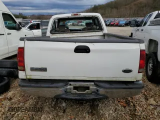 2001 Ford Super Duty F-250 XL with VIN 1FTNX20L01EB77093, listed as a Copart auction lot 81610324 with 219,741 mi miles and Salvage Title. Bid and sale history available at carsss.com. Image 6.