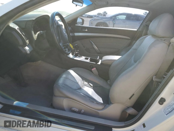 2008 Infiniti G37 Journey with VIN JNKCV64E38M111037, listed as a Copart auction lot 55706405 with 208,050 mi miles and Salvage Title. Bid and sale history available at DreamBid. Image 7.