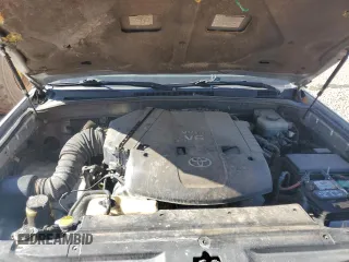 2004 Toyota 4Runner SR5 с VIN JTEZU14R148017709, выставлен на аукционе Copart как лот 61596765 с пробегом 259 205 миль миль и Чистый • Clean title. История ставок и продаж доступна на DreamBid. Изображение 11.