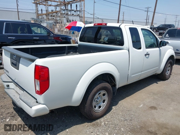 2017 Nissan Frontier SV with VIN 1N6BD0CT6HN716237, listed as a IAAI auction lot 42465270 with 210,836 mi miles and . Bid and sale history available at DreamBid. Image 4.