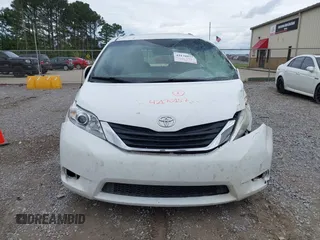 2011 Toyota Sienna LE AAS with VIN 5TDKK3DC6BS091557, listed as a IAAI auction lot 42170157 with 398,019 mi miles and . Bid and sale history available at DreamBid. Image 11.