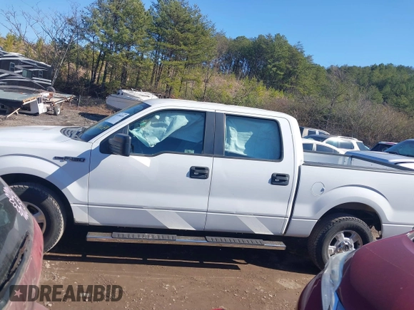 2014 Ford F-150 XL z VIN 1FTFW1CFXEFC26453, wystawiony jako IAAI lot #41490458 z przebiegiem 79 853 mil mil oraz . Historia ofert i sprzedaży dostępna na DreamBid. Obrazek 14.
